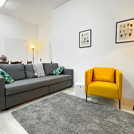 2 Zimmer Apartment Fuer 6 P, 15 Min Zum Flughafen Esslingen am Neckar Exterior photo